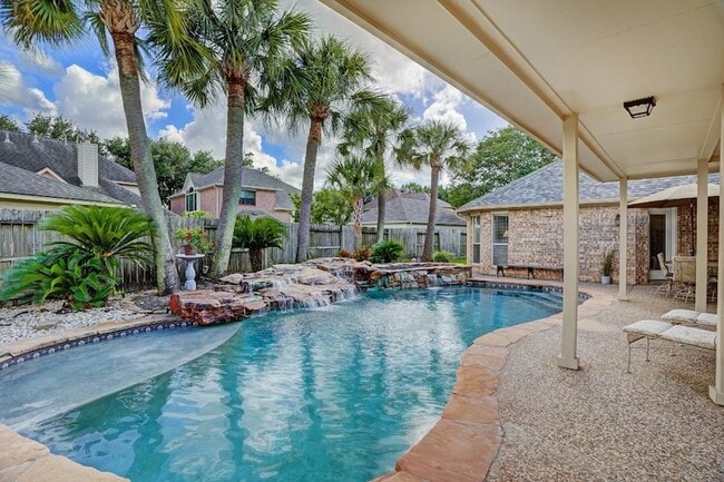 Building Photo - 5307 Summerland Ridge Ct