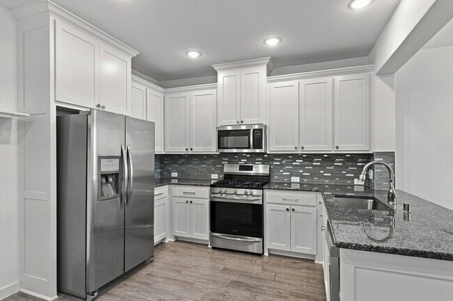 Building Photo - 3958 Sukay Dr