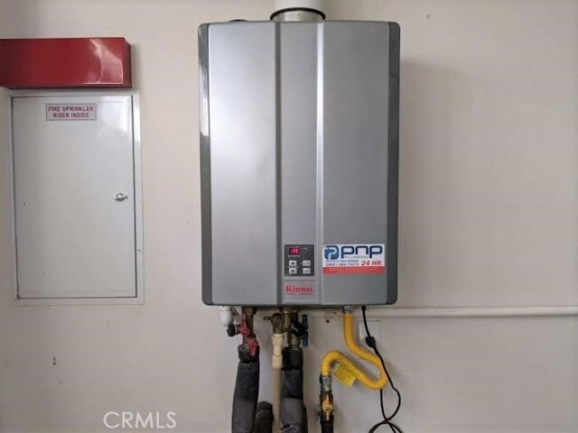 Building Photo - 15940 Ellington Wy