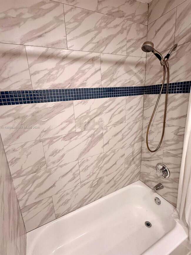 Building Photo - 833 NW 81st Terrace