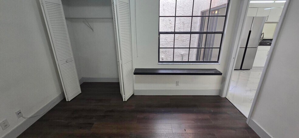 Building Photo - 5161 NW 11th Ln