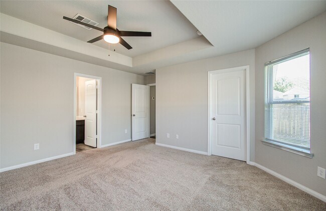 Building Photo - 13409 Cannon Crk Ct