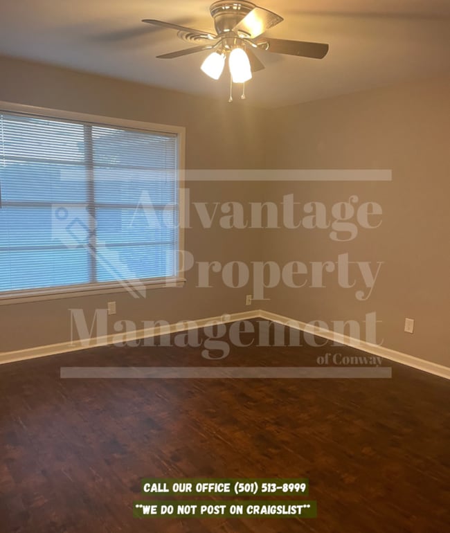 Building Photo - 11 Pamela Ln