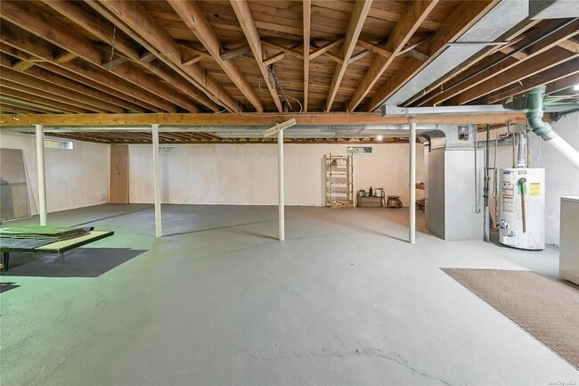 Building Photo - 28 Morewood Dr