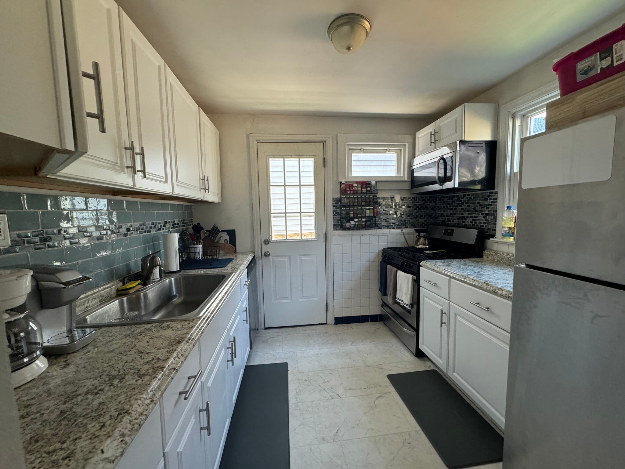 Kitchen - 63 Brookline Ave