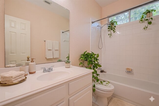 Building Photo - 3630 Shady Grove Dr