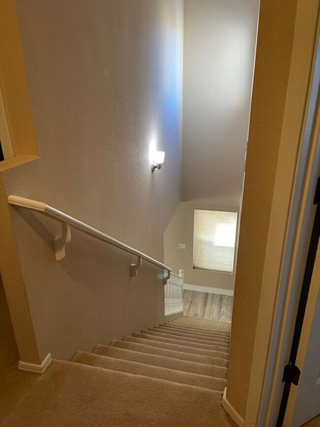 Building Photo - AVAILABLE NOW!  Beautiful 3BD/3BA North West HOME Resort-Style Living Across from Omni Tucson Nat...