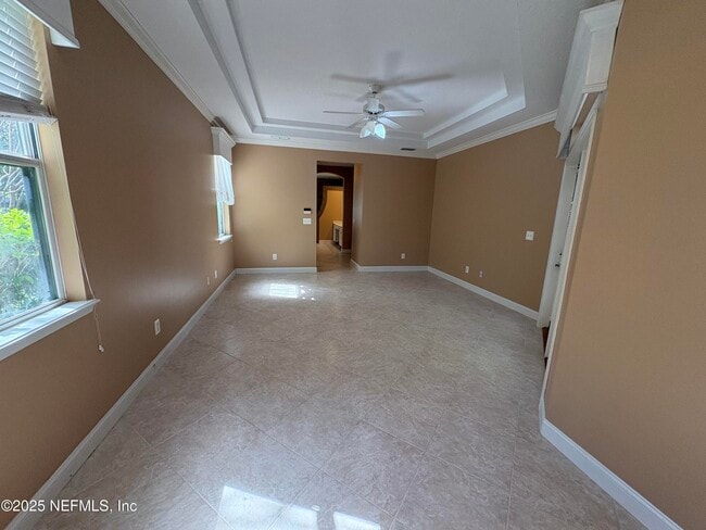 Building Photo - 585 Golden Links Dr