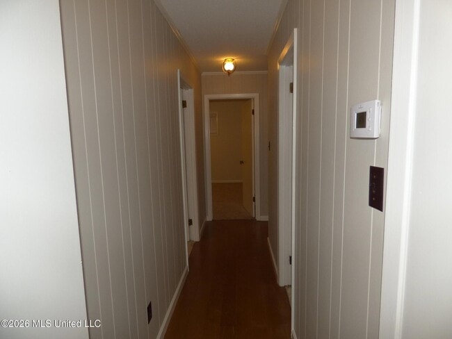 Building Photo - 238 Westview Cir