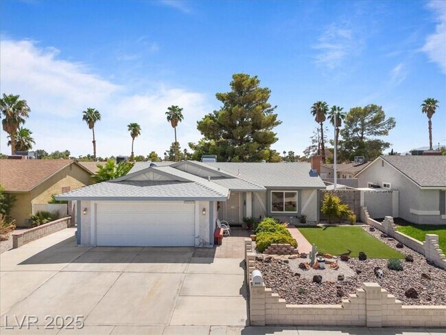 Building Photo - 6413 W Roy Rogers Dr