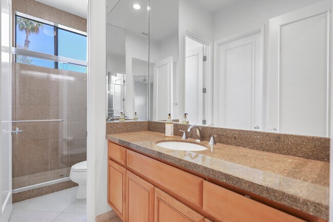 Building Photo - 75975 Gill Ct