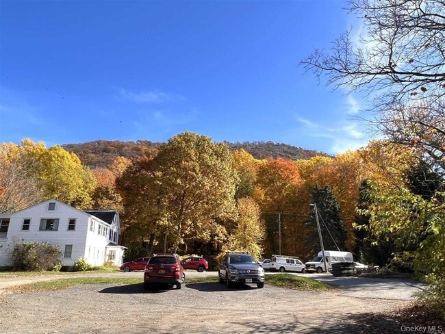 Building Photo - 273 NY-9D