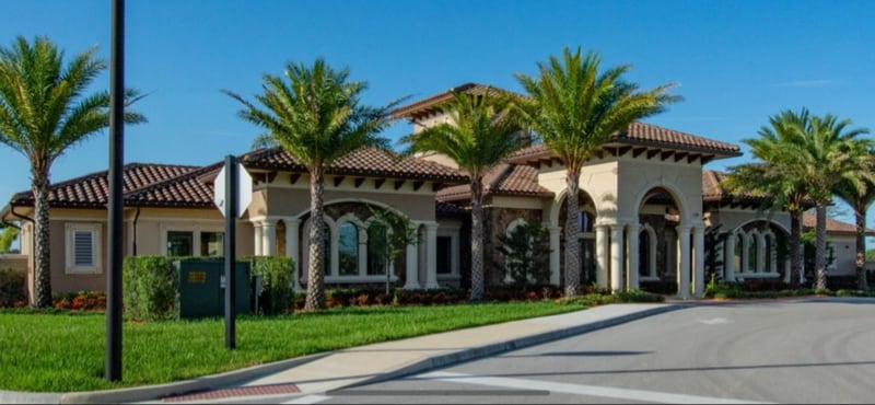 Building Photo - 823 SE Villandry Way