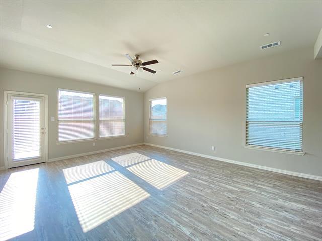 Building Photo - 3404 Solana Cir