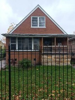 Building Photo - 5424 S Wolcott Ave