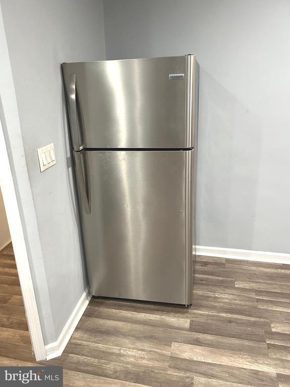 Building Photo - 5226 W Berks St