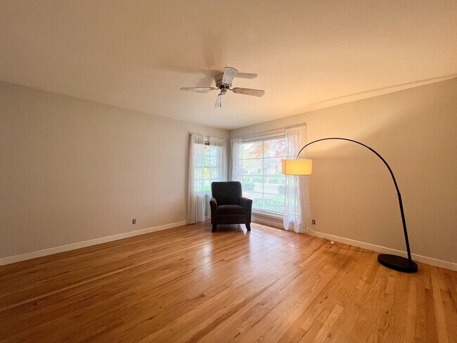 Building Photo - Four Bedroom Ranch-Style Home on an Extra-Large Lot