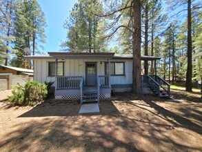 Building Photo - 2804 Burro Springs Ovi