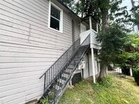 Building Photo - 1514 W 14th St