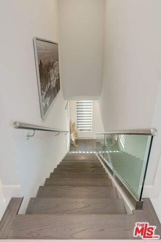 Building Photo - 4418 Kingswell Ave