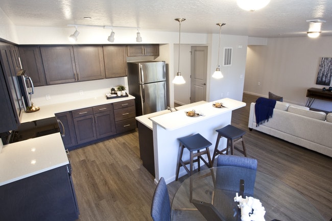 Building Photo - Riverview Lofts