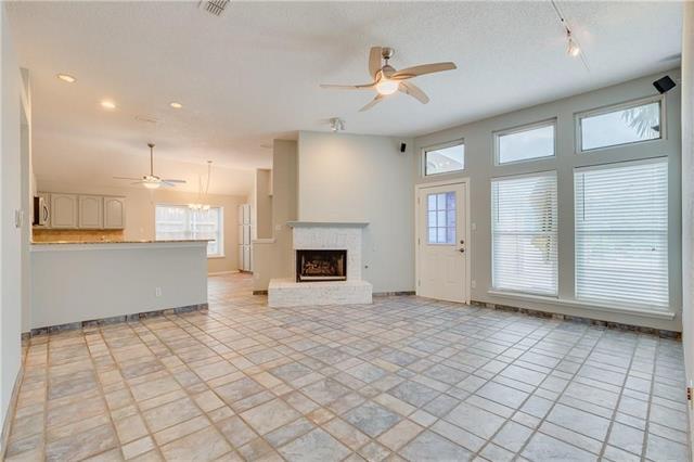 Building Photo - 7125 Northpointe Dr