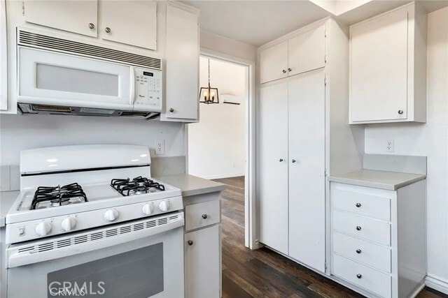 Building Photo - 2767 Attenborough Pl