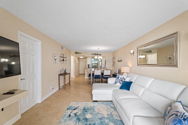 Building Photo - 7380 S Ocean Dr