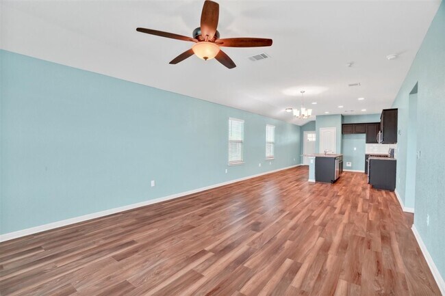 Building Photo - 1425 Fairhaven Gtwy