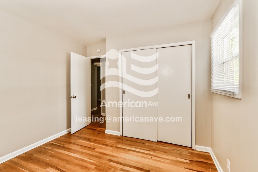 Building Photo - 3505 Bonaventure Blvd
