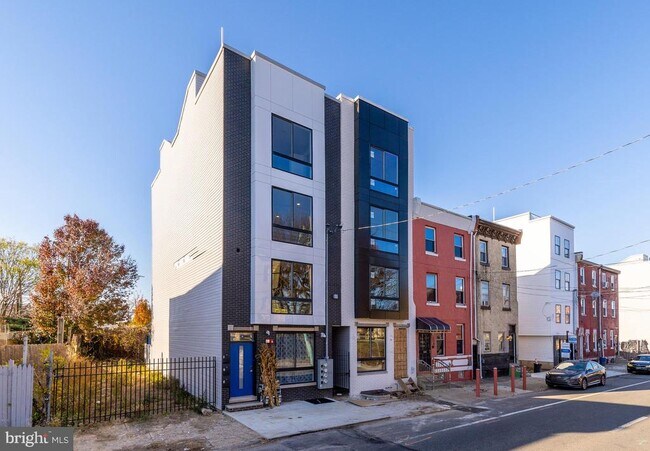 Building Photo - 2238 N 2nd St