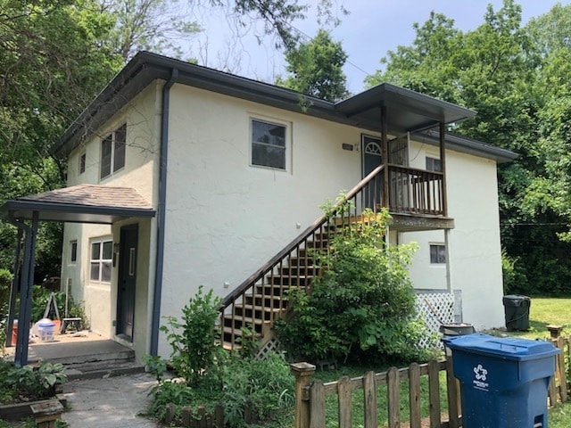 Building Photo - 1504 Stamm Ave