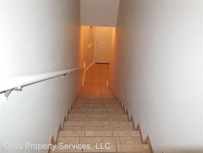 Building Photo - 2 br, 2 bath House - 741 White Drive Unit  32