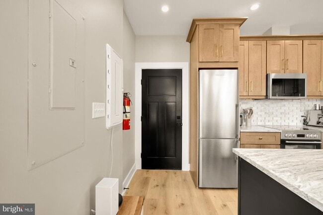 Building Photo - 1634 S Street NW Unit 5