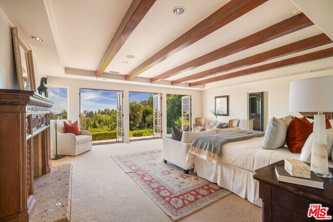 Building Photo - 10820 Ambazac Way