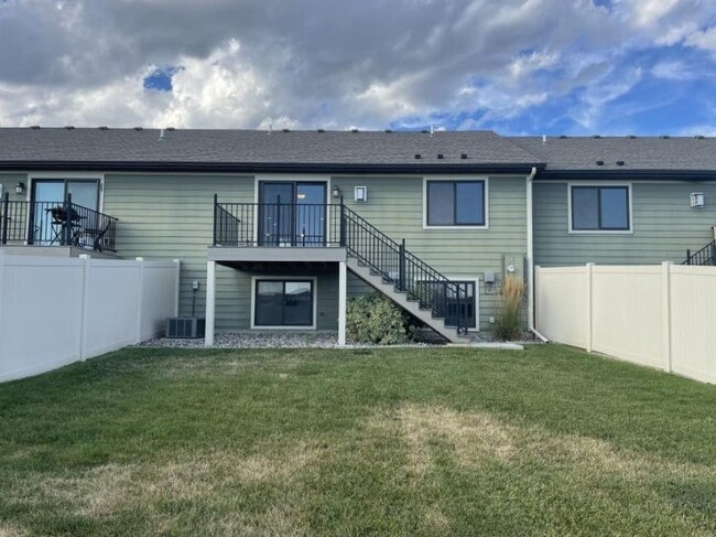 Building Photo - 3 bedroom in Billings MT 59106