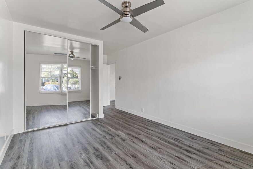 Building Photo - 241 Bonito Ave