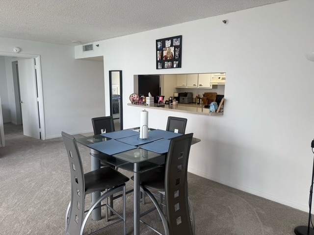 Building Photo - 7601 E Treasure Dr