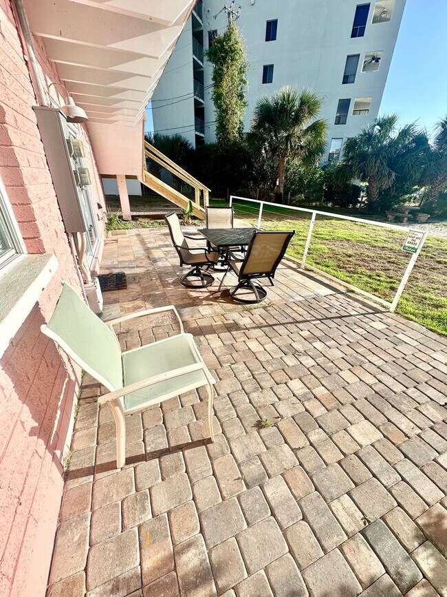 Building Photo - 334 Bluefish Dr