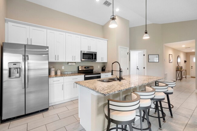 Building Photo - 2940 Beal St