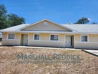 Building Photo - Super cute 2 bedroom 2 bath close to pine ...
