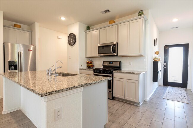 Building Photo - 23119 True Fortune Dr