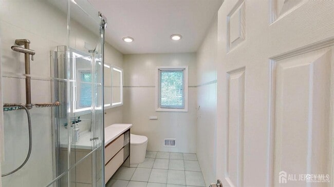 Building Photo - 157 Willowbrook Dr