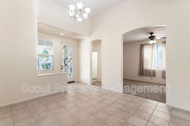 Building Photo - 37775 Amber Ln