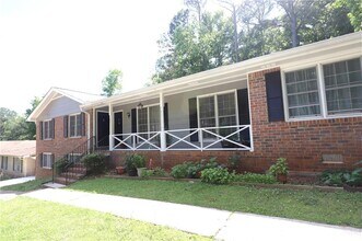 Building Photo - 4732 Valley Dale Dr SW