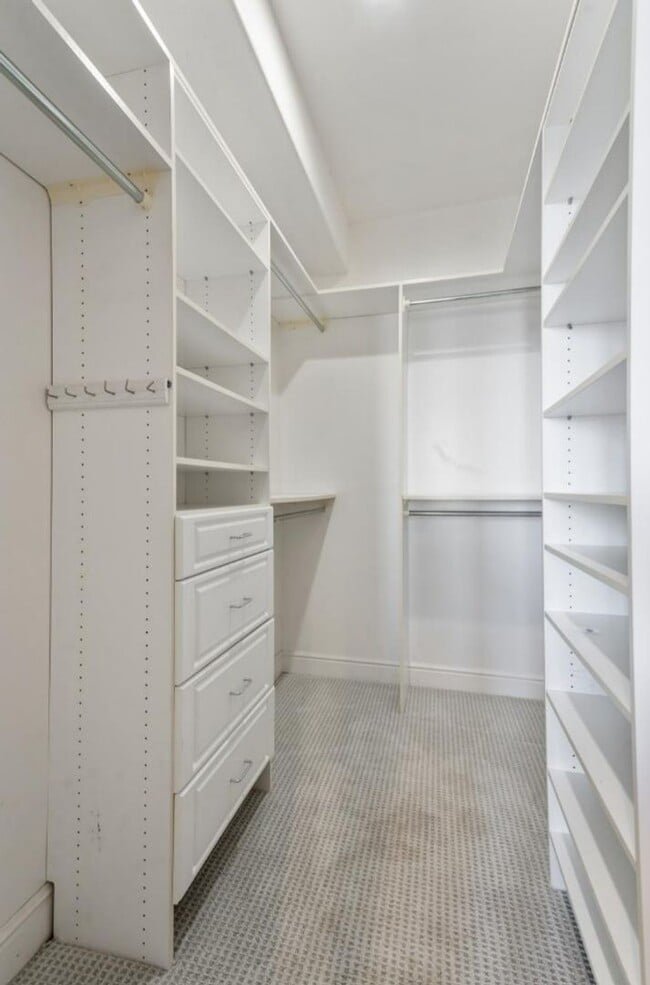 Building Photo - 1127 Filbert St