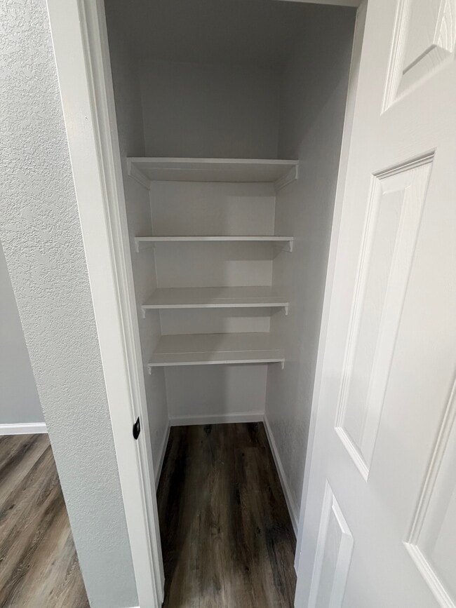 Building Photo - 12 Pershing