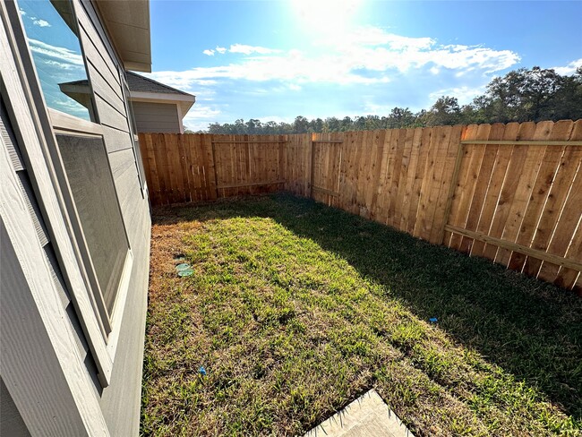 Building Photo - 16662 Moss Ln