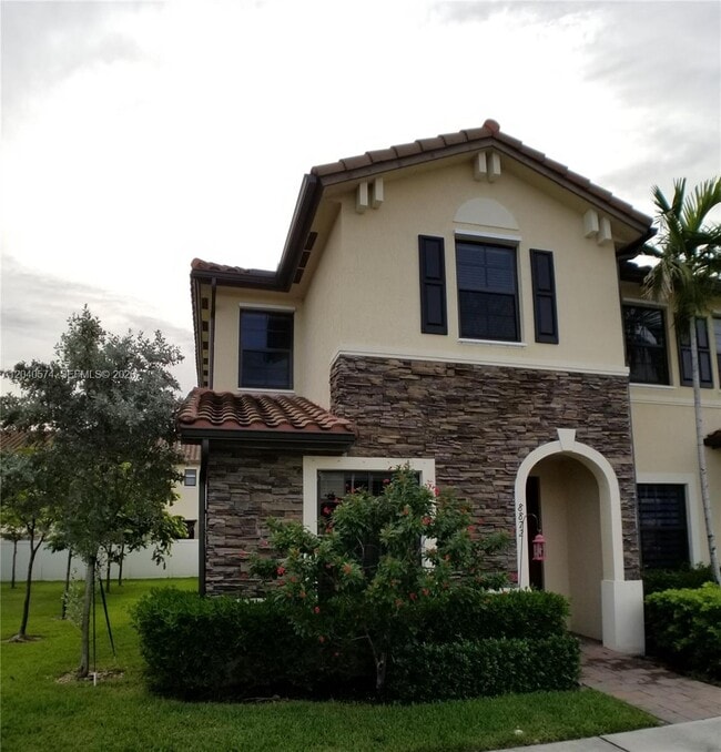 Building Photo - 8872 W 35th Ct