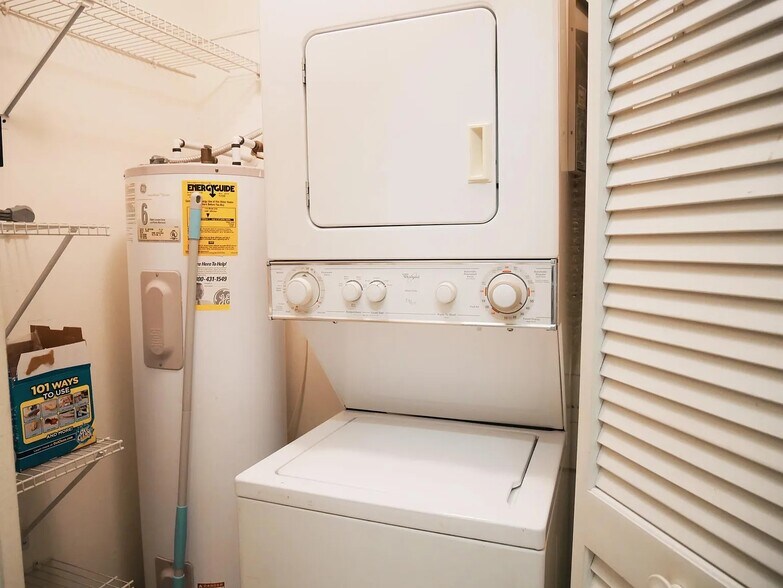 Washer/Dryer + Storage Near Kitchen - 4668 Pembrook Pl